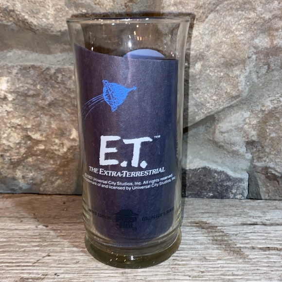 Retro 1982 E.T. X Pizza Hut. 16oz. - Picture 5 of 12